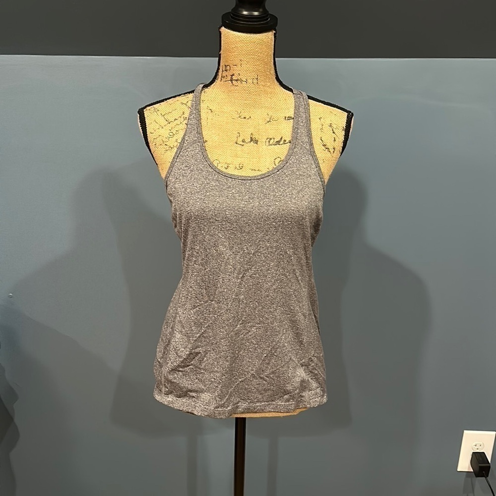 Old Navy Active tank top size medium women’s